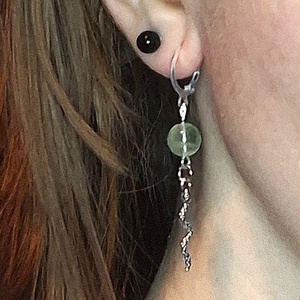 Kígyós fluorit ásvány fülbevaló - ékszer - fülbevaló - lógó fülbevaló - Meska.hu