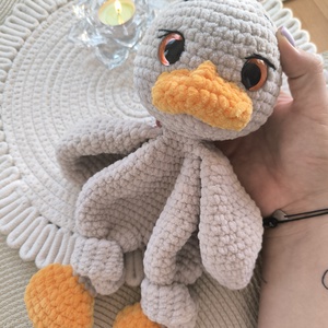 Horgolt kacsa nyunyóka, Játék & Sport, Plüssállat & Játékfigura, Más figura, Horgolás, MESKA