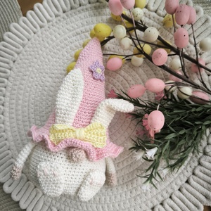 Horgolt nyuszis manó  - Meska.hu