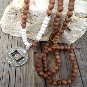 Női Mala nyaklánc, Buddhista nyaklánc, Szantálfa nyaklánc Sterling ezüst Om medállal, Amulett nyaklánc -  - Meska.hu