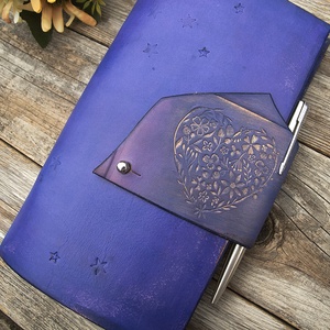 Kékeslila újratölthető gyűrűs napló, Iratgyüjtő, Bőr utazónapló,  Gyűrűs napló, emlékkönyv, Újratölthető - otthon & életmód - papír, írószer - jegyzetfüzet & napló - Meska.hu