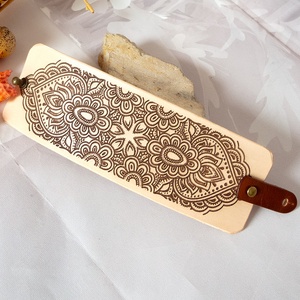 Olasz marhabőr mehndi karkötő, Mandala karkötő, Henna mintás karkötő, Ékszer, Karkötő, Széles karkötő, Bőrművesség, MESKA