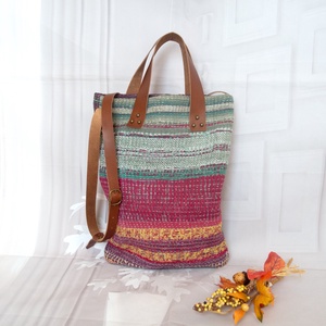 Indiai kantha keresztpántos táska, Kanhta oldaltáska, Indiai kantha válltáska - táska & tok - kézitáska & válltáska - vállon átvethető táska - Meska.hu