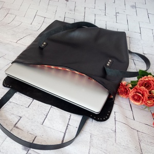 Fekete bőr laptop táska, Puha olasz marhabőr táska, Fekete valódi bőr válltáska - táska & tok - kézitáska & válltáska - válltáska - Meska.hu