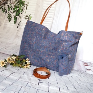 Túlméretezett nubuk válltáska szemüvegtokkal - táska & tok - kézitáska & válltáska - nagy pakolós táska - Meska.hu