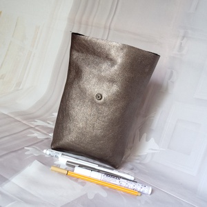 Marhabőr sminktáska,  Bronz színű olasz marhabőr neszeszer, piperetáska - szépségápolás - arcápolás - smink kellék - Meska.hu