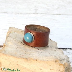 Lovas Lillának félretéve- Türkizköves női olasz marhabőr gyűrű -  - ékszer - gyűrű - statement gyűrű - Meska.hu