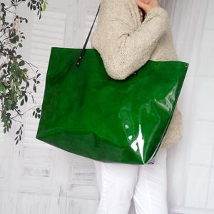 Olasz Lakkbőr táska kozmetikai táskával - Meska.hu