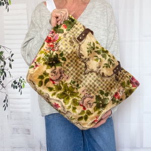 Bársony szőnyegtáska, Barokk stílusú szőnyegtáska, Barokk stílusú szőnyeg válltáska, Puha és bársonyos szőnyegtáska - táska & tok - kézitáska & válltáska - nagy pakolós táska - Meska.hu