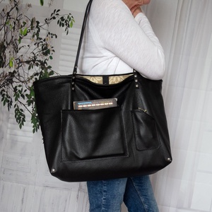 Nagy méretű fekete marhabőr válltáska - Meska.hu