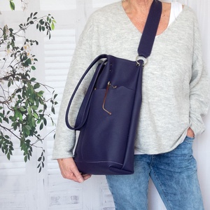 OLasz valódi bőr válltáska - táska & tok - kézitáska & válltáska - válltáska - Meska.hu