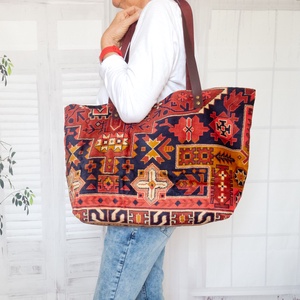 Nagy méretű Kilim stílusú szőnyegtáska - Meska.hu