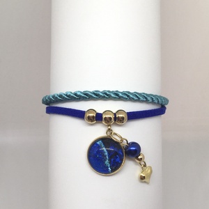 Turquoise Ocean - Selyemzsinór és bőr karkötő üveglencsés medállal - ékszer - karkötő - karkötő medállal - Meska.hu
