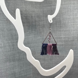 Mauve Dawn - Cérna és Swarovski gyöngy fülbevaló - ékszer - fülbevaló - lógó fülbevaló - Meska.hu