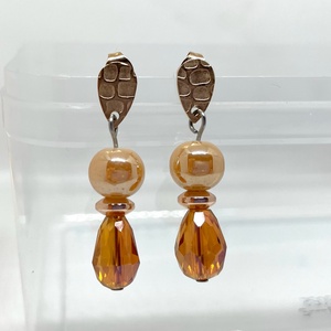Pretty Amber - Üveggyöngy fülbevaló - ékszer - fülbevaló - lógó csepp fülbevaló - Meska.hu