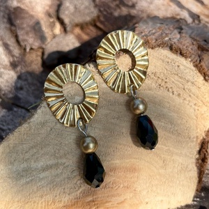 Black and Gold - Elegáns lógó fülbevaló - ékszer - fülbevaló - lógó csepp fülbevaló - Meska.hu