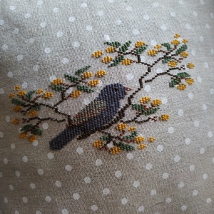Madár az ágak között, DIY (Csináld magad), Szabásminta, útmutató, Hímzés minta, Hímzés, MESKA