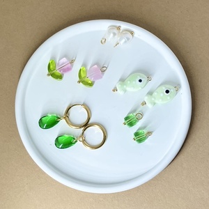 Fülbevaló szett zöld arany, Ékszer, Fülbevaló, Karika fülbevaló, Gyurma, Ékszerkészítés, MESKA