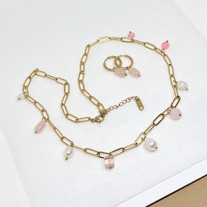 Fehér és rózsaszín ékszer szett - ékszer - ékszerszett - Meska.hu