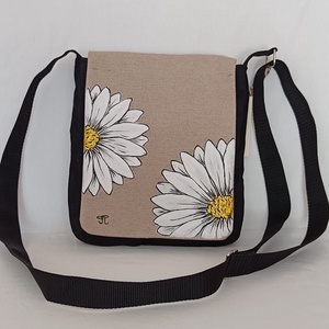 Kézzel festett Margaréta mintás tarisznya - Meska.hu