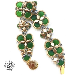 Gyönyörű zöld szerencsehozó gyöngyös karkötő  - ékszer - karkötő - gyöngyös karkötő - Meska.hu