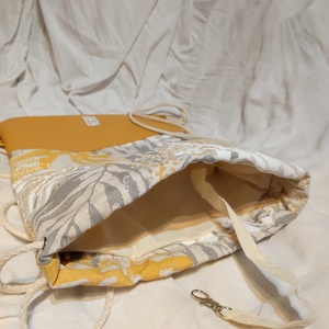 Gymbag / pálma leveles / sárga hátizsák / tornazsák / M méret - táska & tok - hátizsák - hátizsák - Meska.hu