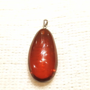 Borostyán medál  ezüst akasztóval., Ékszer, Nyaklánc, Medál, Ékszerkészítés, MESKA