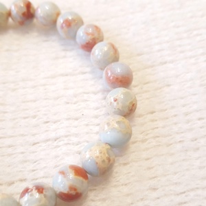 Pompás kék tarka jáspis bogyós karkötő gumis(8 mm) - ékszer - karkötő - bogyós karkötő - Meska.hu