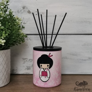 Kokeshi baba, rózsaszín - pálcás lakásparfüm - Meska.hu