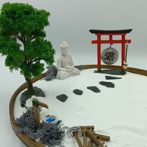 Japánkert (XL)- fával, csobogóval, kőlámpással, Buddhával és gongos torii kapuval - Meska.hu
