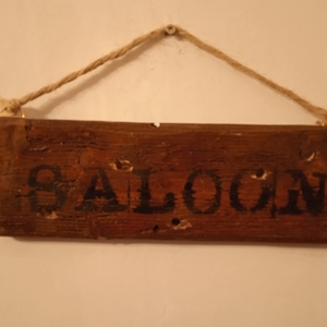 Saloon western fali tábla - Meska.hu