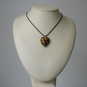 Tigrisszem szív medál - ékszer - nyaklánc - medálos nyaklánc - Meska.hu