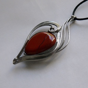 Vörös jáspis medál - ékszer - nyaklánc - medálos nyaklánc - Meska.hu