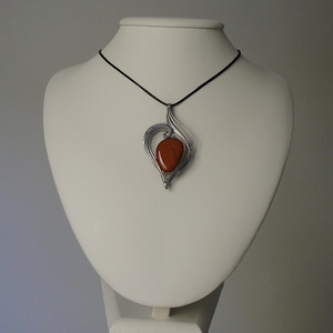 Vörös jáspis medál - ékszer - nyaklánc - medálos nyaklánc - Meska.hu