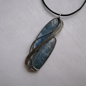 Kianit medál - ékszer - nyaklánc - medálos nyaklánc - Meska.hu