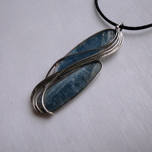 Kianit medál - ékszer - nyaklánc - medálos nyaklánc - Meska.hu