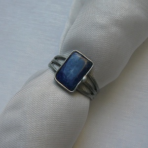 Szodalit gyűrű - ékszer - gyűrű - szoliter gyűrű - Meska.hu