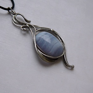 Kalcedon medál - ékszer - nyaklánc - medálos nyaklánc - Meska.hu