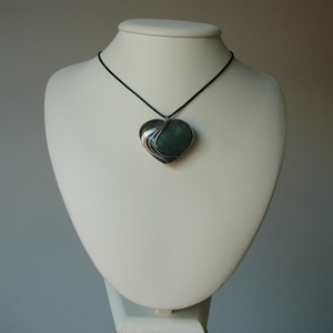 Labradorit szív medál - ékszer - nyaklánc - medál - Meska.hu