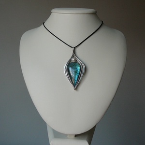 Labradorit medál - ékszer - nyaklánc - medál - Meska.hu