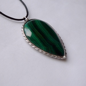 Malachit medál - ékszer - nyaklánc - medálos nyaklánc - Meska.hu