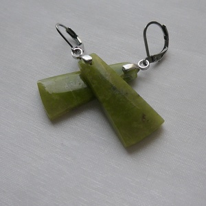 Zöld opál fülbevaló - ékszer - fülbevaló - lógó csepp fülbevaló - Meska.hu