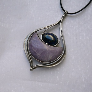 Lepidolit medál - ékszer - nyaklánc - medálos nyaklánc - Meska.hu