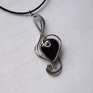 Gránát violinkulcs medál - ékszer - nyaklánc - medálos nyaklánc - Meska.hu