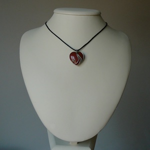 Vörös jáspis mini szív medál - ékszer - nyaklánc - medálos nyaklánc - Meska.hu
