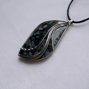 Indigo gabbro medál, Ékszer, Nyaklánc, Medálos nyaklánc, Ékszerkészítés, Fémmegmunkálás, MESKA