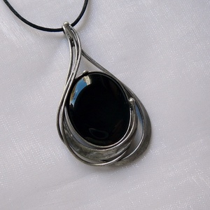 Ónix medál - ékszer - nyaklánc - medálos nyaklánc - Meska.hu