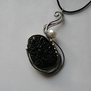 Lávakő medál - ékszer - nyaklánc - medálos nyaklánc - Meska.hu