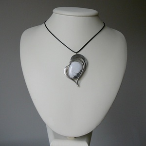 Howlit szív medál - ékszer - nyaklánc - medálos nyaklánc - Meska.hu