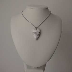 Howlit szív medálos nyaklánc - ékszer - ékszerszett - Meska.hu